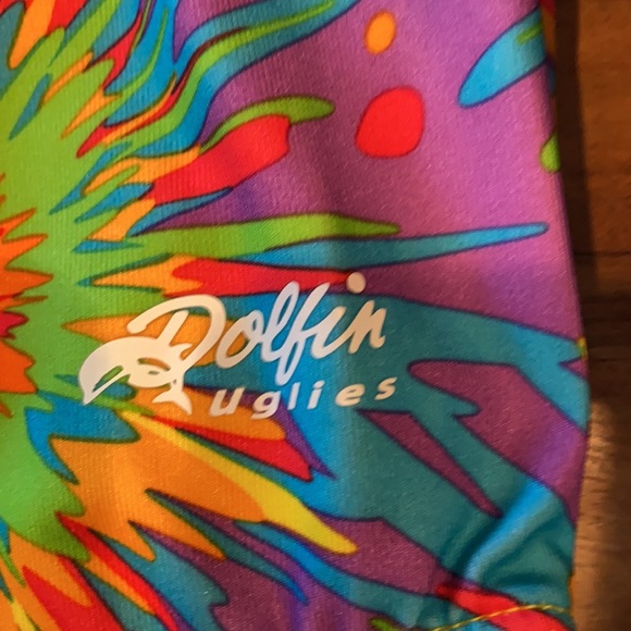 Super cute dolphine ugliest suit - Picture 4 of 4